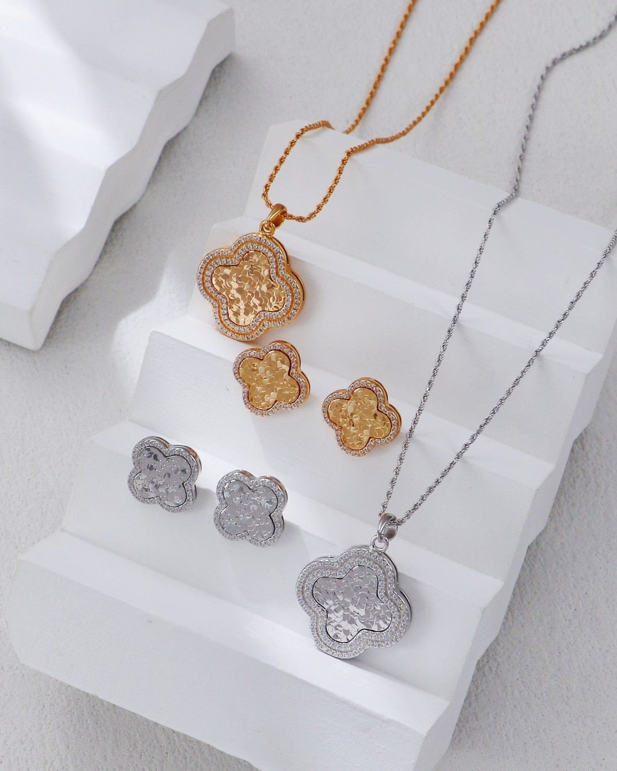 S925 Silver Four-Leaf Clover Jewelry Set